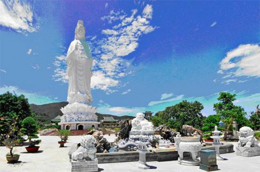 Linh Ung pagoda