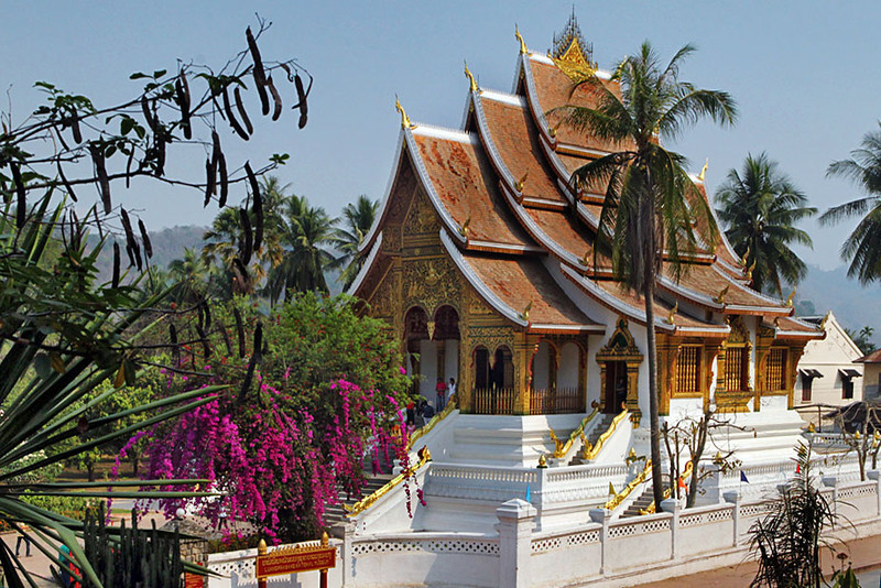 Luang Prabang Wat Ho Prabang L